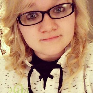 Meet your Posher, Dana